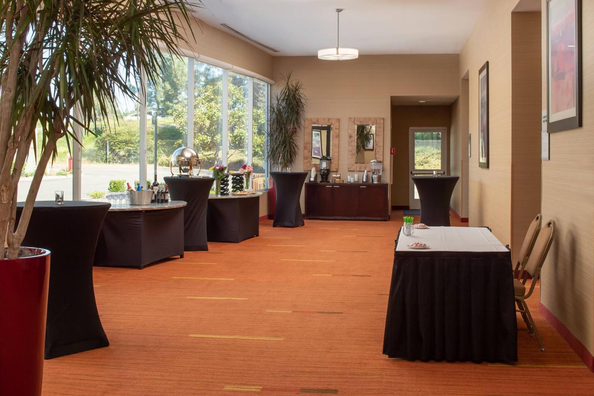 Courtyard By Marriott Cal Expo Sacramento