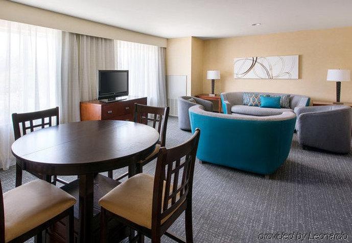 Courtyard By Marriott Cal Expo Hotel Sacramento