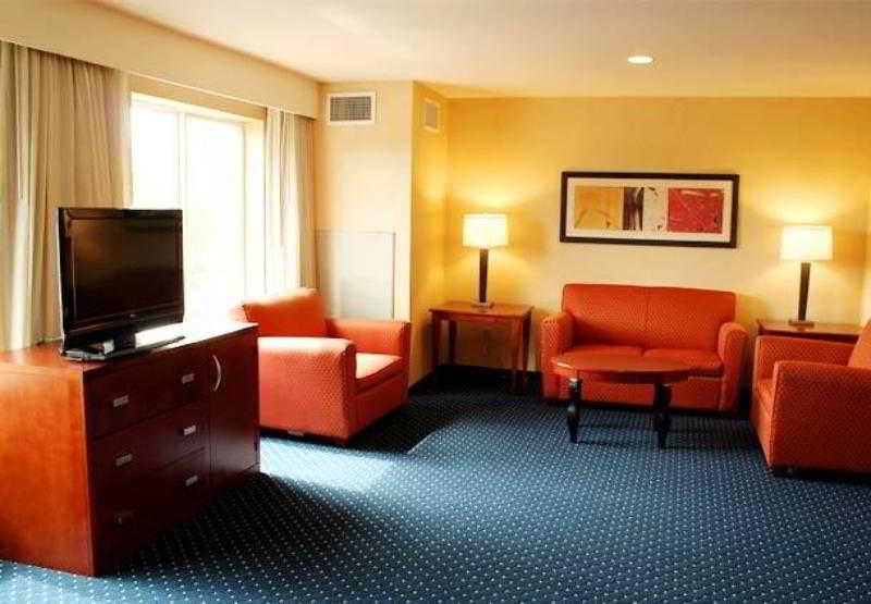 Courtyard By Marriott Cal Expo