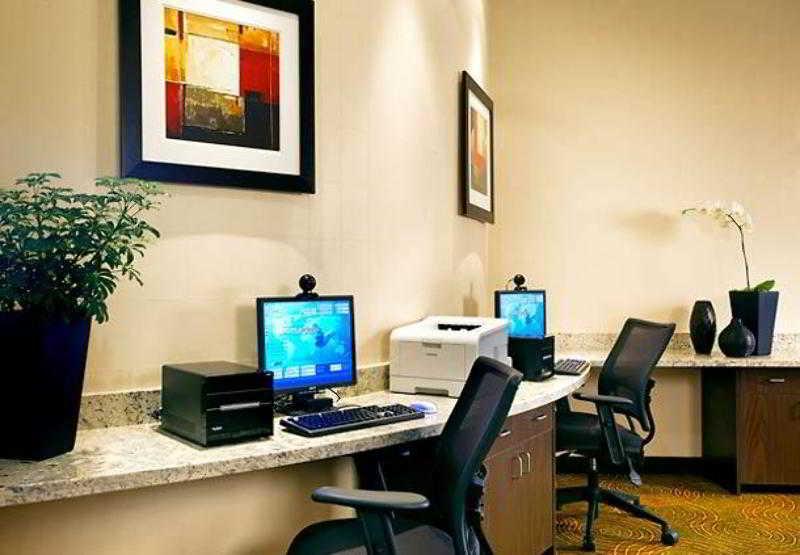 Courtyard By Marriott Cal Expo Sacramento